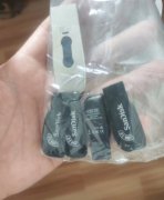 3个256GU盘，功能一切正常，没用多久就买了更大容积的硬盘