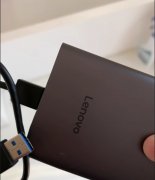 自用移动硬盘，原来插在游戏机上用的，没怎么使用过。