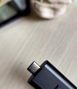 金士顿DTMAX 闪存盘256g。速度贼快，买来基本没用过 